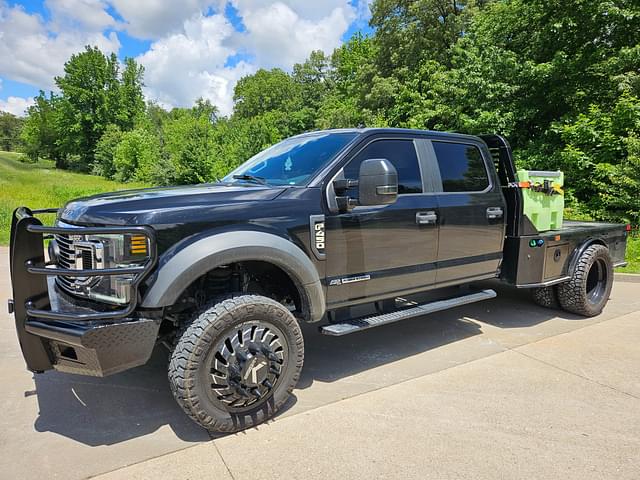 Image of Ford F-450 equipment image 2