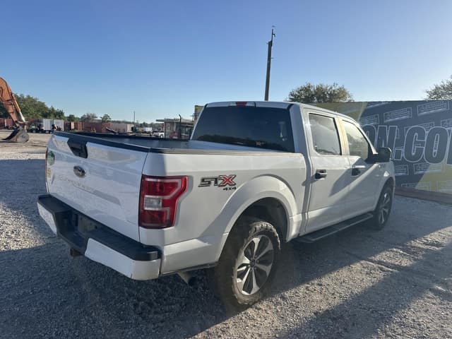 Image of Ford F-150 equipment image 2