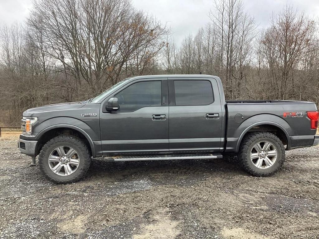 Image of Ford F-150 Primary image