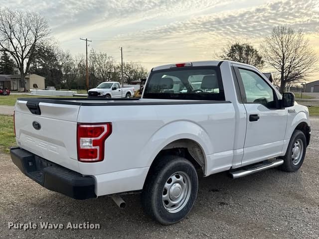 Image of Ford F-150 equipment image 4