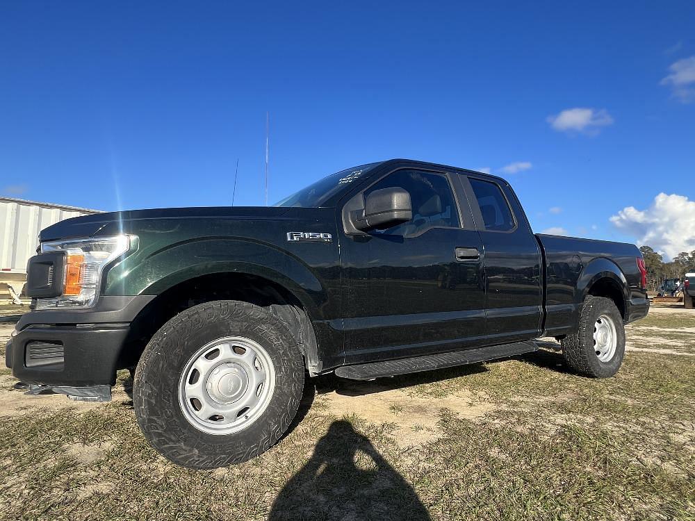 Image of Ford F-150 Image 0