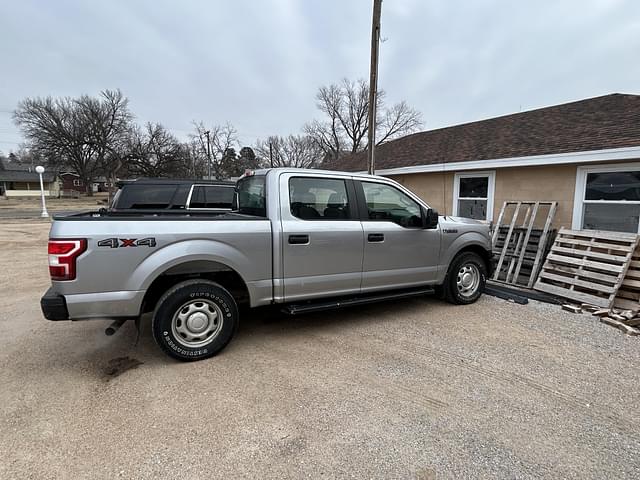 Image of Ford F-150 equipment image 4