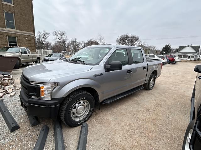 Image of Ford F-150 equipment image 1