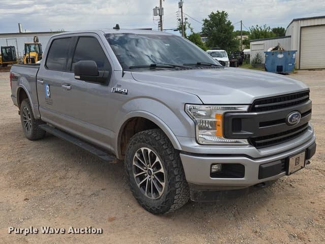 Image of Ford F-150 equipment image 2