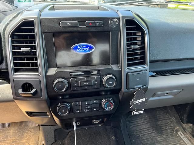 Thumbnail image Ford F-150 10