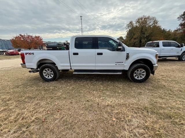 Image of Ford F-250 equipment image 2