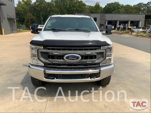 Image of Ford F-250 equipment image 1