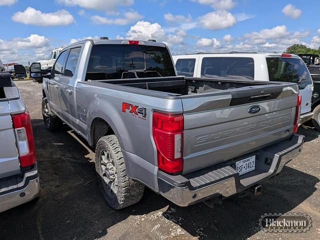 Image of Ford F-250 equipment image 3