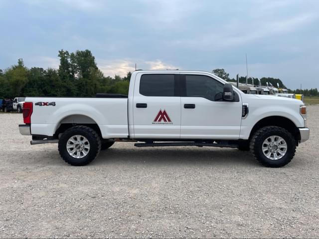Image of Ford F-250 equipment image 3