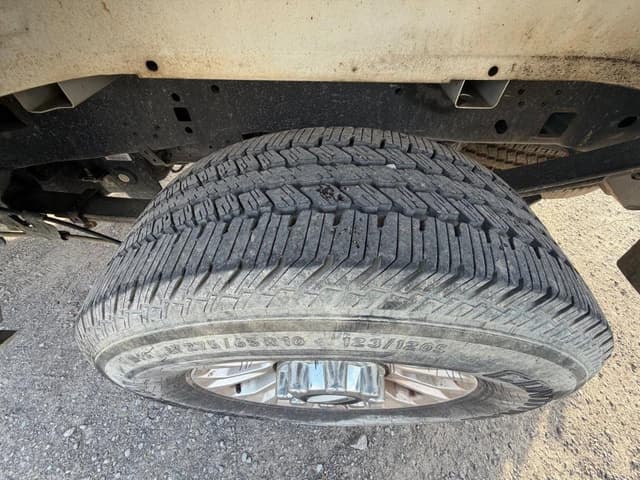 Image of Ford F-250 equipment image 3