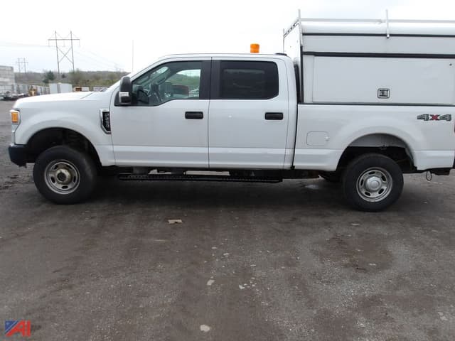 Image of Ford F-250 equipment image 1