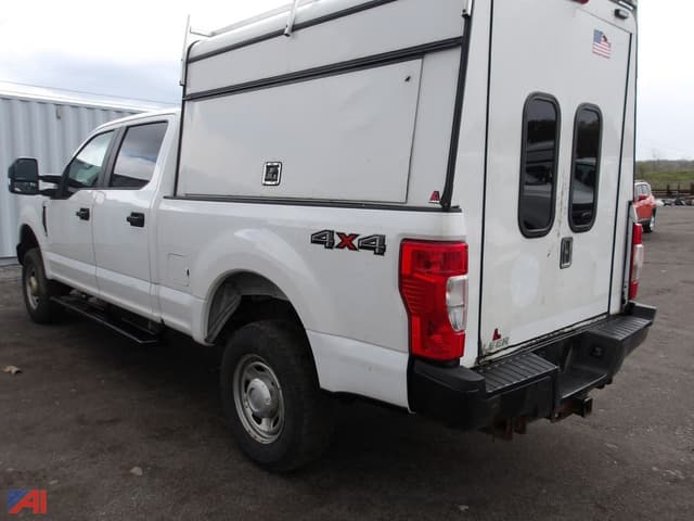 Image of Ford F-250 equipment image 2