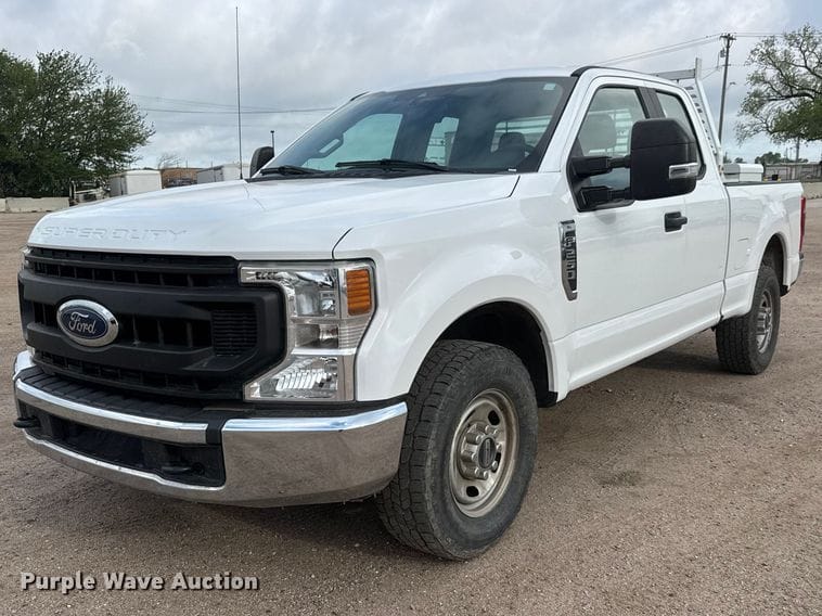 2020 Ford F-250 Equipment Image0