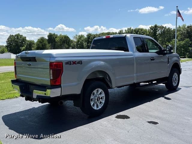 Image of Ford F-250 equipment image 4