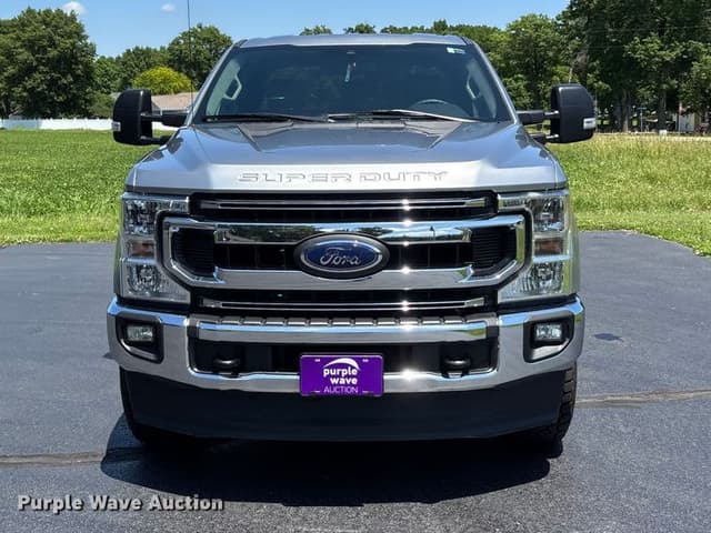 Image of Ford F-250 equipment image 1