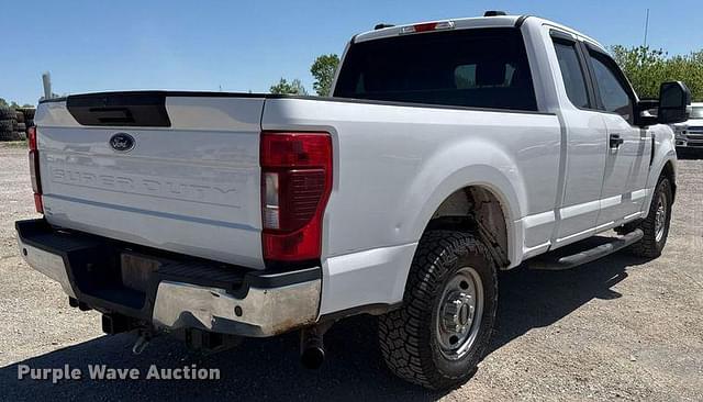 Image of Ford F-250 equipment image 4