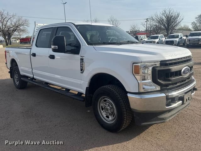 Image of Ford F-250 equipment image 2