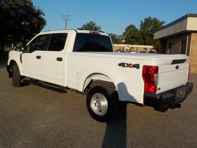 Image of Ford F-250 equipment image 3