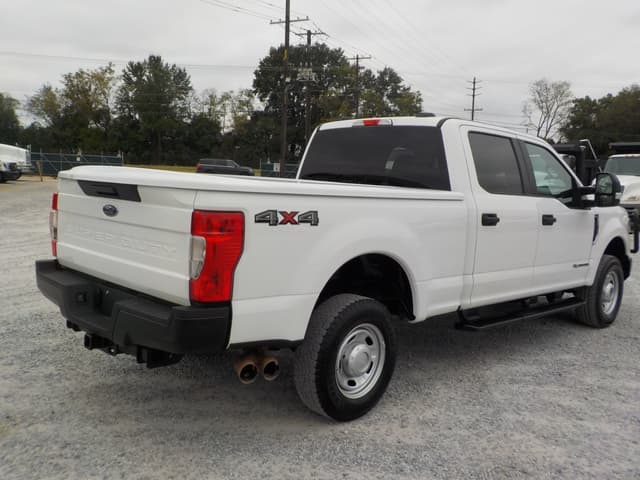 Image of Ford F-250 equipment image 2