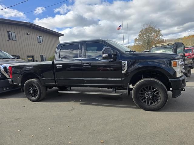 Image of Ford F-350 equipment image 3