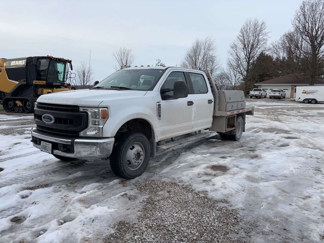 Image of Ford F-350 Primary image