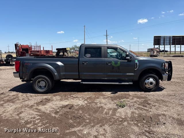 Image of Ford F-350 equipment image 3