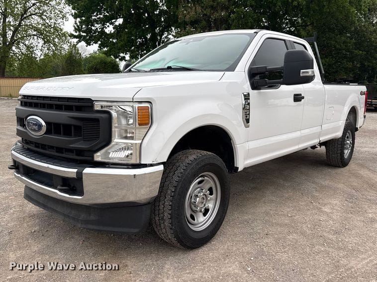 2020 Ford F-350 Equipment Image0