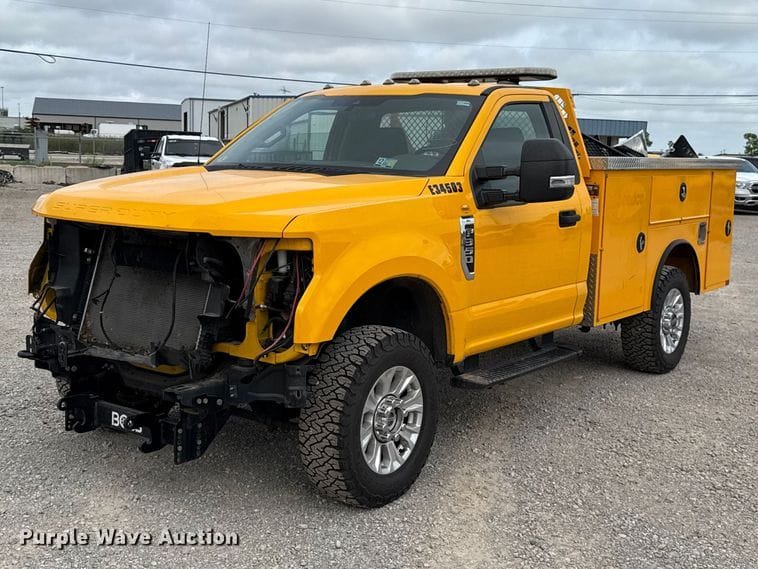 2020 Ford F-350 Equipment Image0