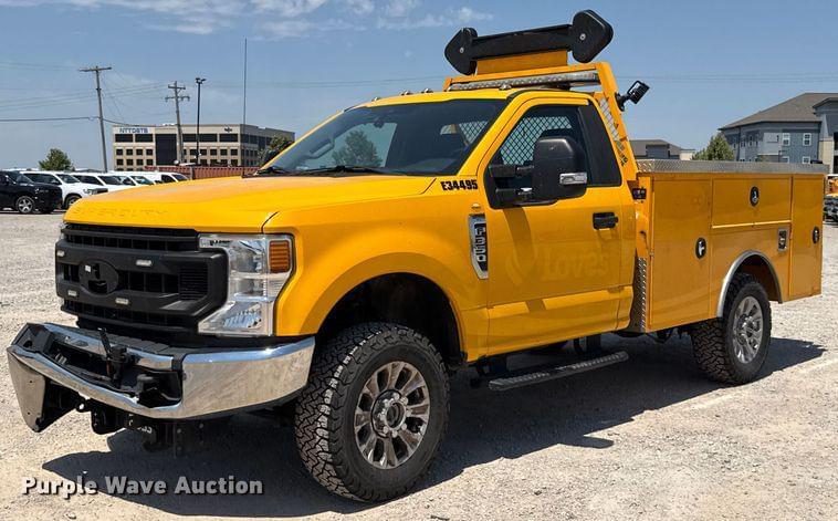 Image of Ford F-350 Primary image