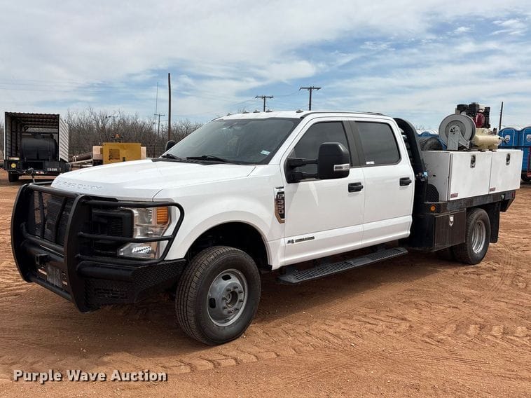 2020 Ford F-350 Equipment Image0