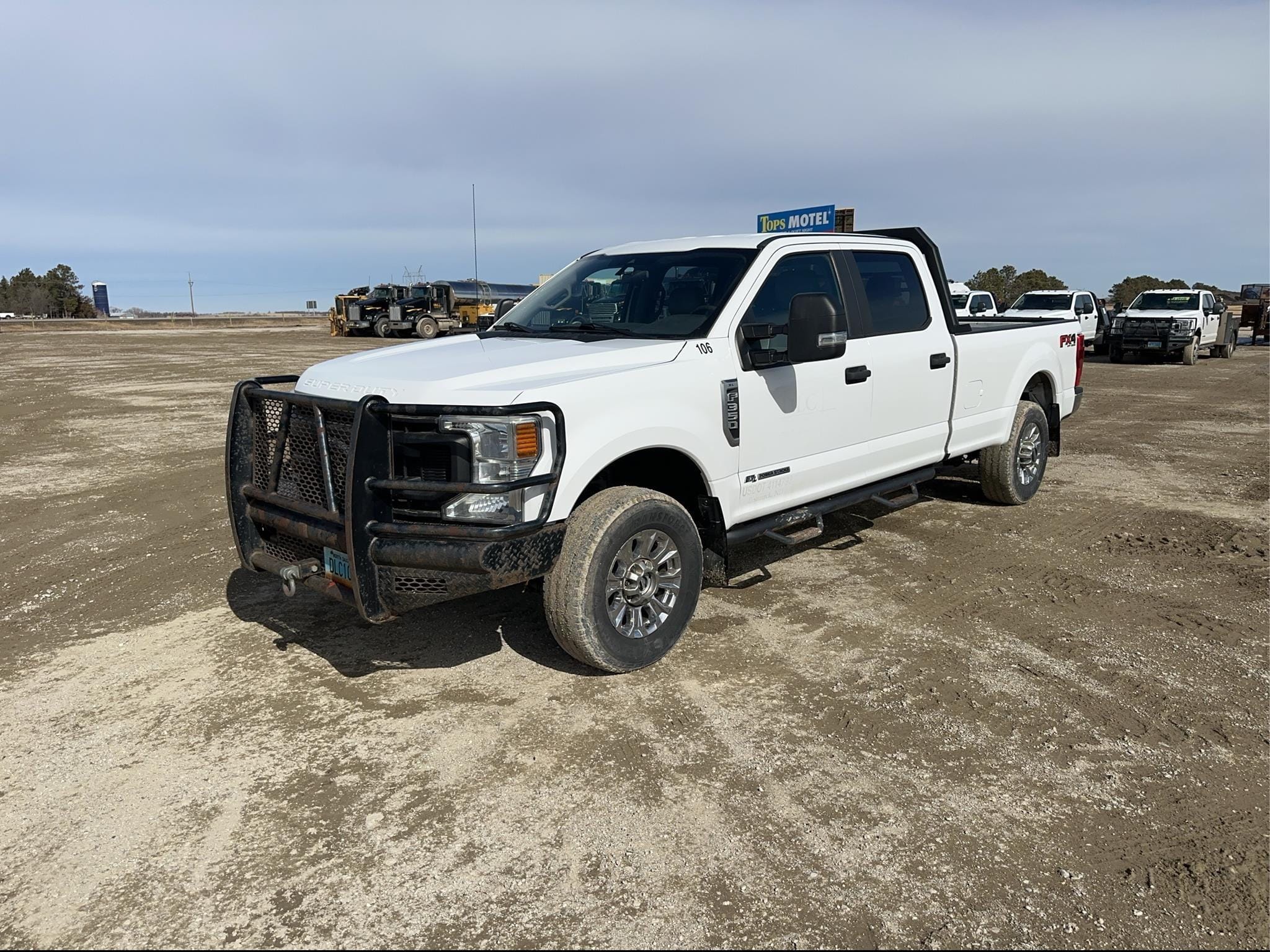 2020 Ford F-350 Equipment Image0