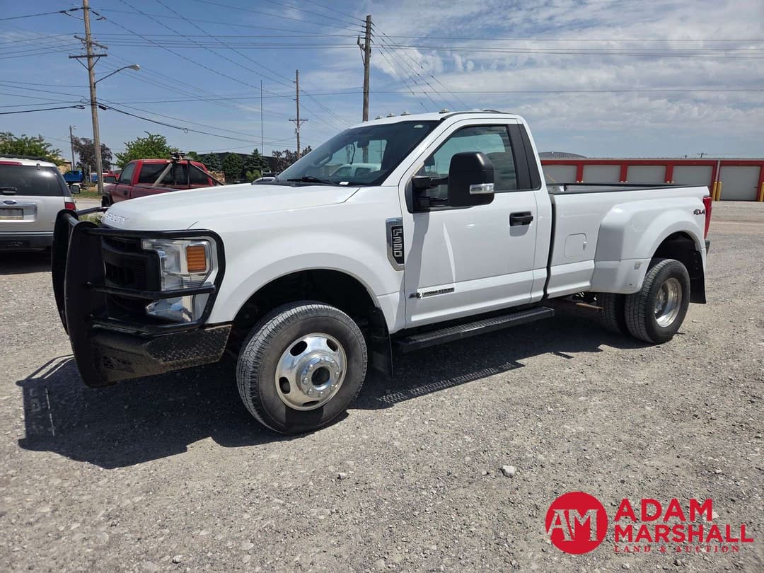 Image of Ford F-350 Primary image