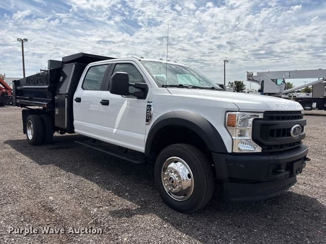 Image of Ford F-450 equipment image 2