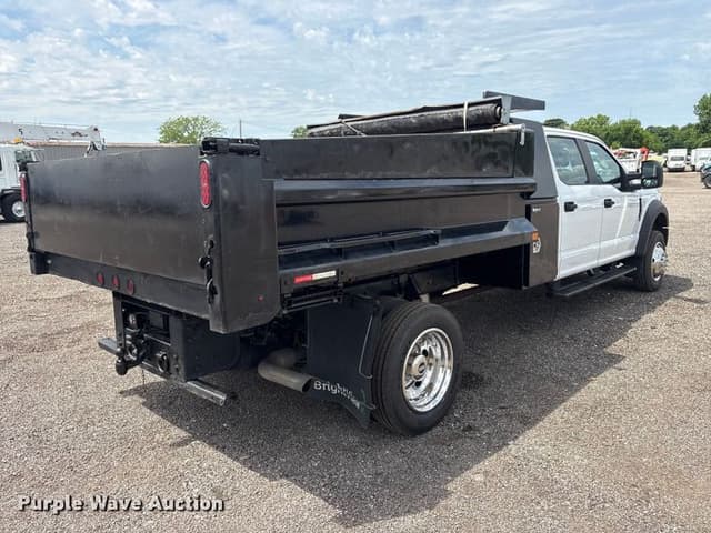 Image of Ford F-450 equipment image 4
