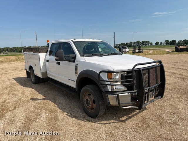 Image of Ford F-450 equipment image 2