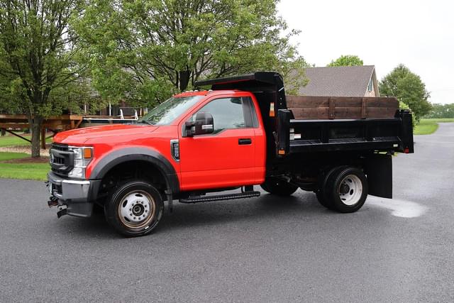 Image of Ford F-550 equipment image 1