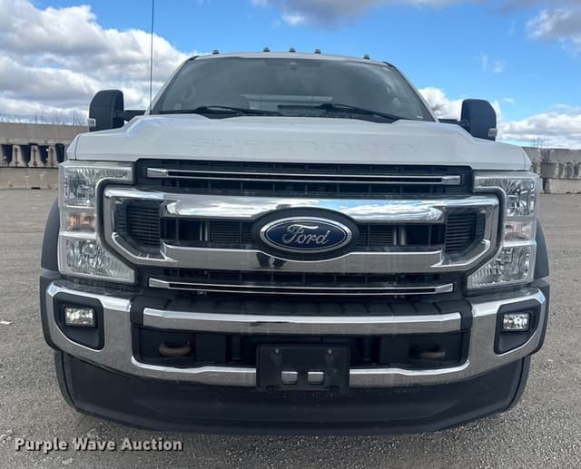 Image of Ford F-550 equipment image 1