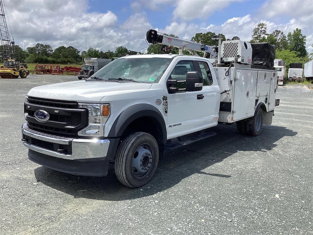 2020 Ford F-550 Equipment Image0