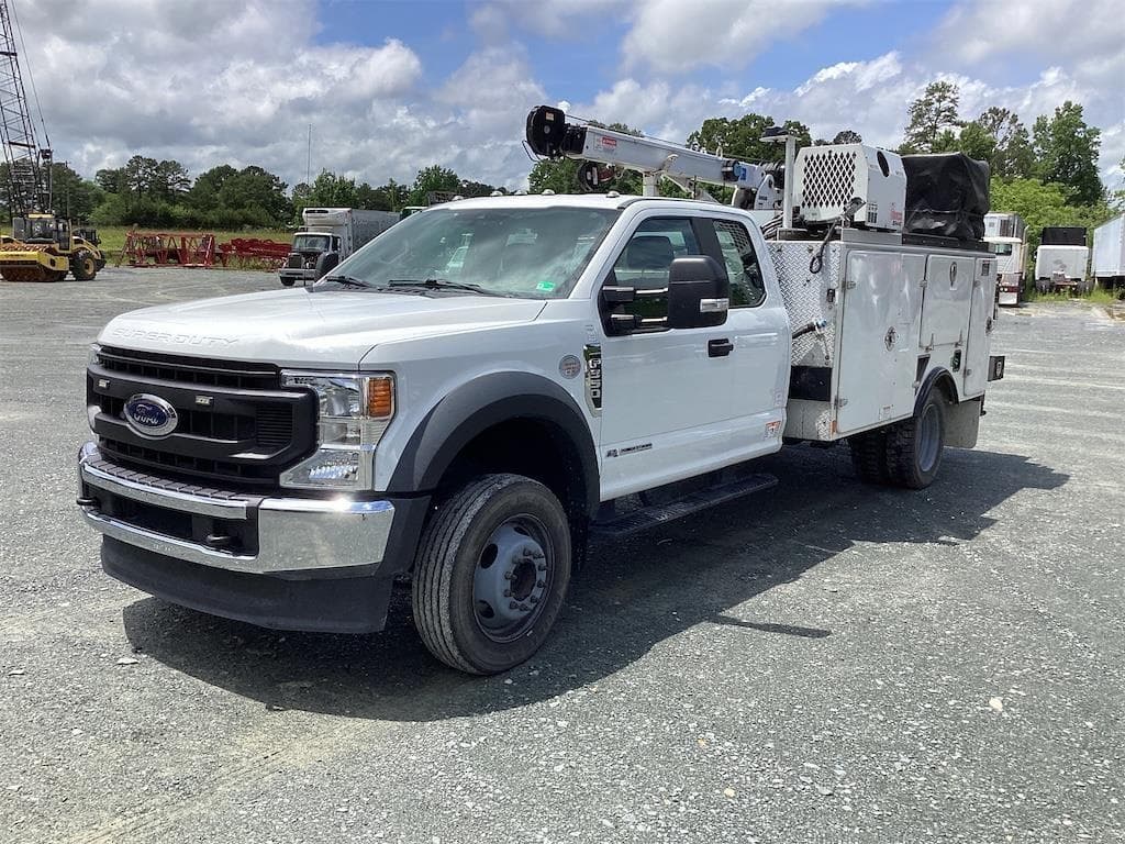 Image of Ford F-550 Primary image