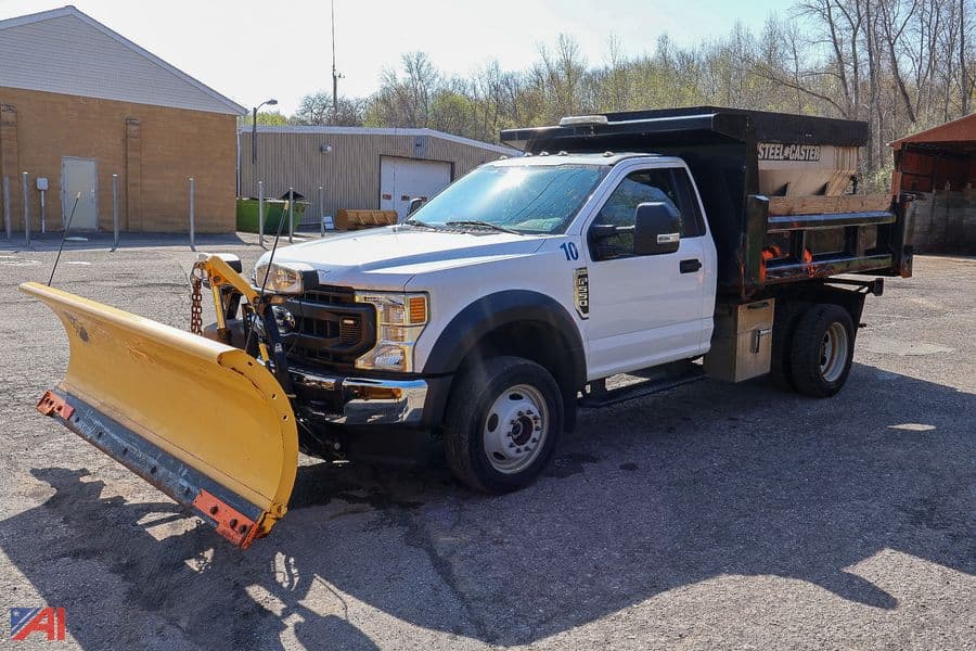 Image of Ford F-550 Primary image