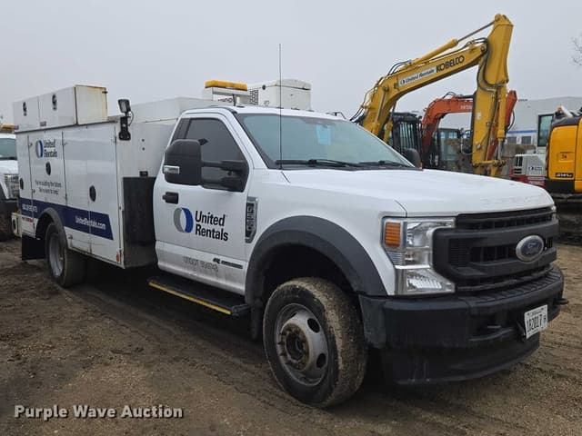 Image of Ford F-550 equipment image 2