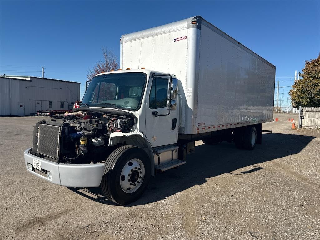 Image of Freightliner Business Class M2 106 Primary image