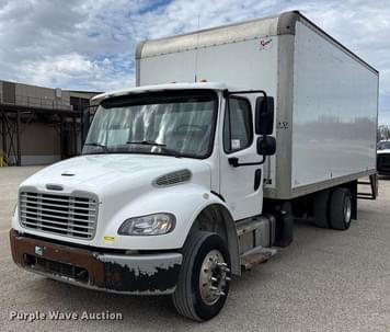 Main image Freightliner Business Class M2