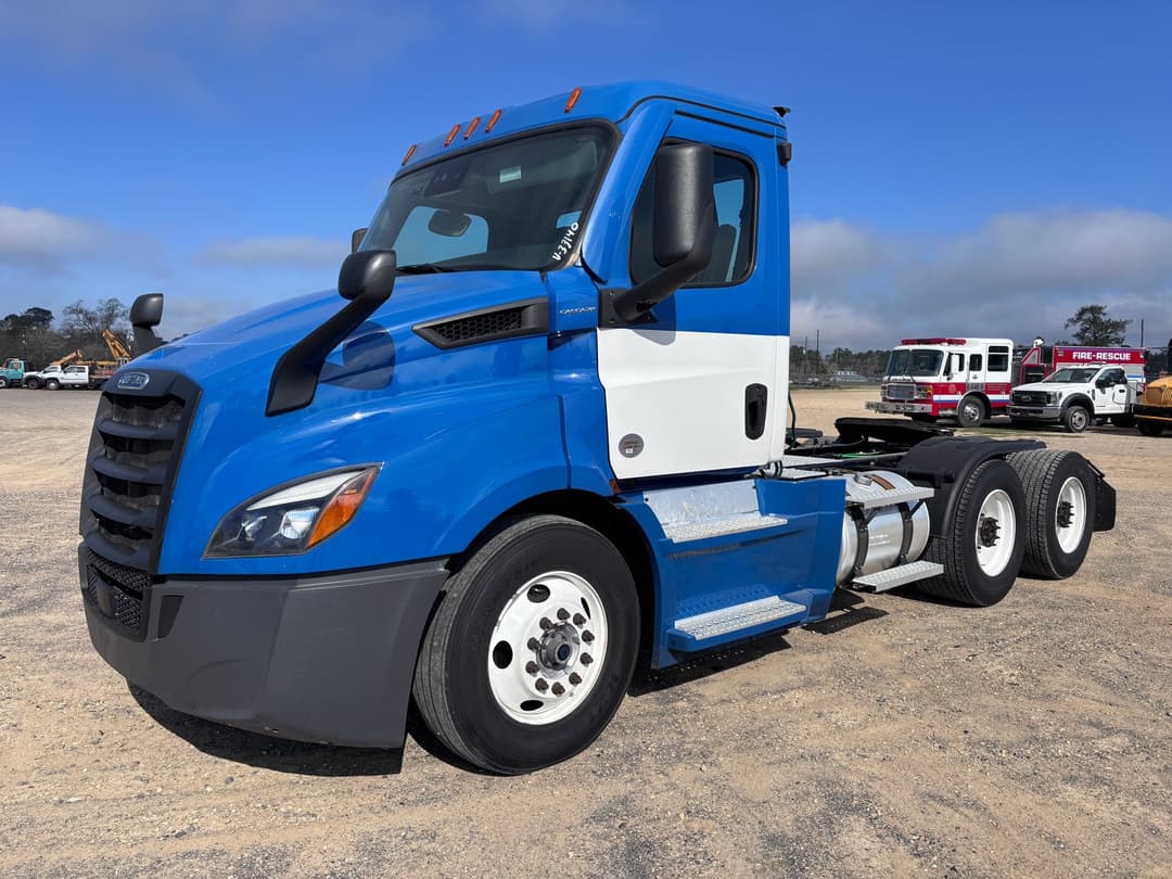 Image of Freightliner Cascadia Primary image
