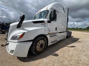 2020 Freightliner Cascadia 126 Image