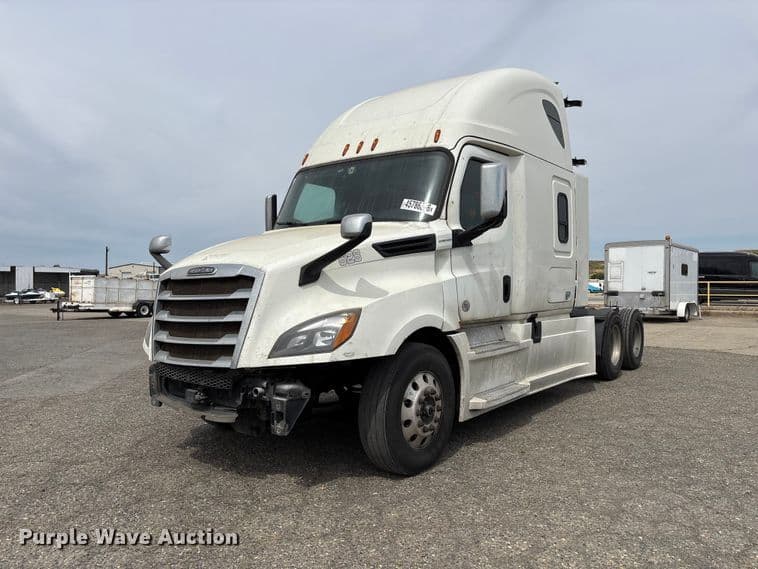 Image of Freightliner Cascadia Primary image
