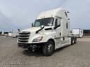 2020 Freightliner Cascadia Image