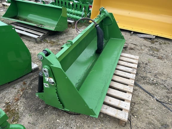 2020 Frontier AY11E Equipment Image0
