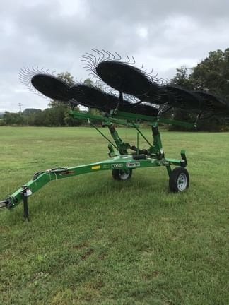 2020 Frontier WR3110 Equipment Image0