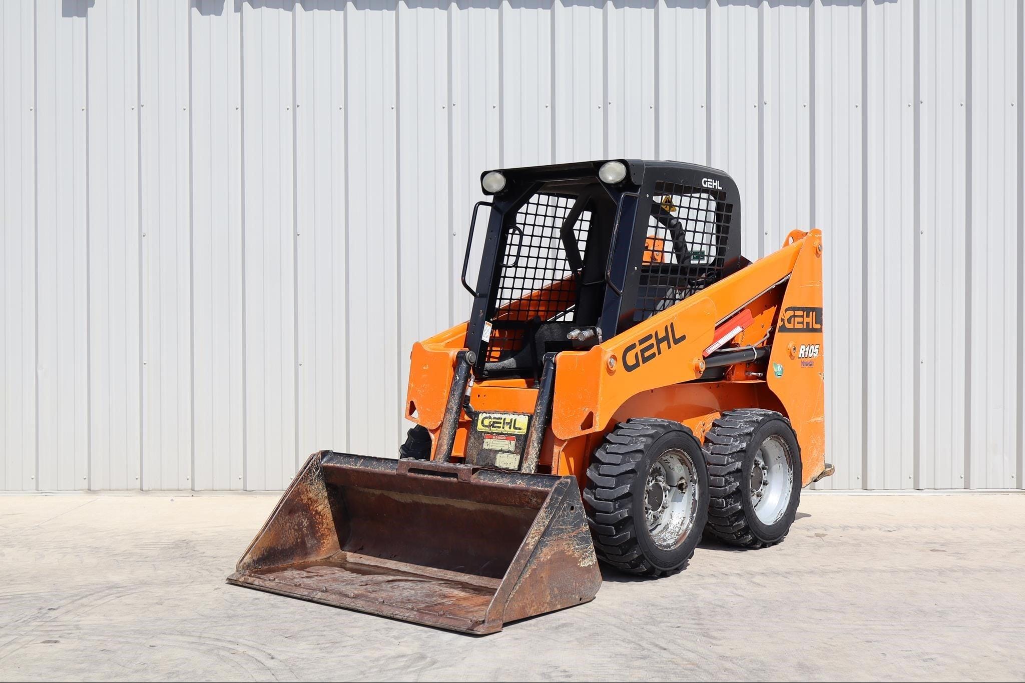 2020 Gehl R105 Equipment Image0